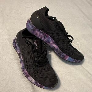 Under Armour Black and White Athletic Shoes